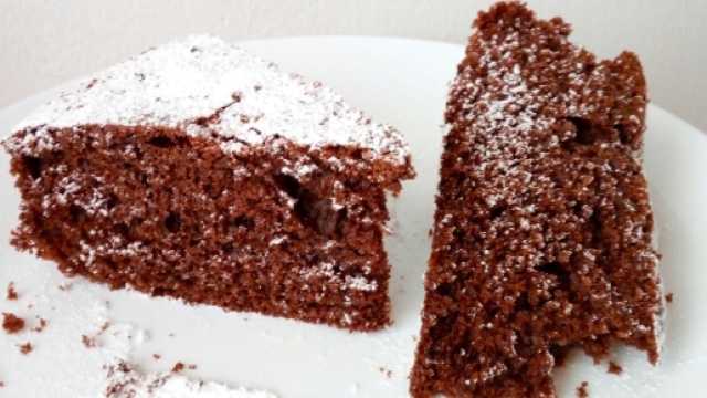 Torta al cioccolato no burro no latte