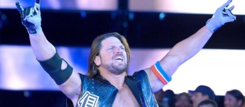 AJ Styles appeared on the latest episode of 'SmackDown Live' before 'WrestleMania 33.' [Image via Blasting News image library/inquisitr.com]