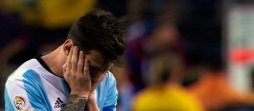 Leo Messi no tiene consuelo tras su sanción