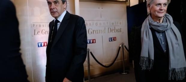 Deux repris de justice avec lesquels le "cabinet noir" de l'Élysée est décidemment très indulgent Deux repris de justice avec lesquels le "cabinet noir" de l'Élysée est décidemment très indulgent
