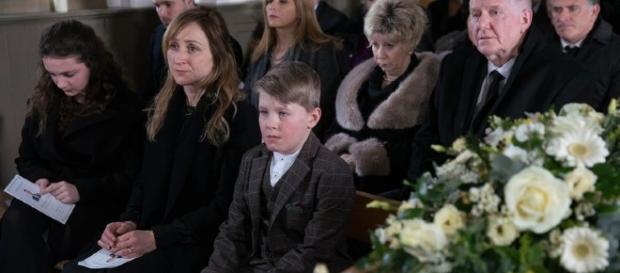 Emmerdale: Brave Laurel's funeral agony Emmerdale: Brave Laurel's funeral agony