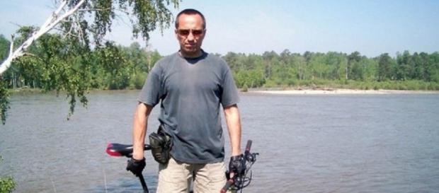 Ex-policial respeitado, Mikhail Popkov confessou assassinato de 82 mulheres ao longo de 18 anos. Ex-policial respeitado, Mikhail Popkov confessou assassinato de 82 mulheres ao longo de 18 anos.