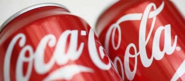 Latas foram analisadas na fábrica Latas foram analisadas na fábrica