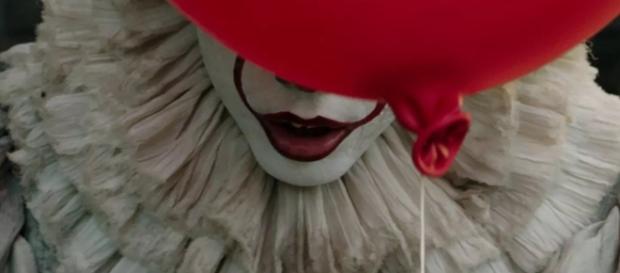 New "It" Movie Images Ahead Of Trailer - Cosmic Book News - cosmicbooknews.com New "It" Movie Images Ahead Of Trailer - Cosmic Book News - cosmicbooknews.com