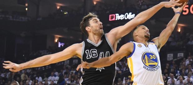 Spurs recibe a Warriors, en la lucha por el primer lugar del oeste. Spurs recibe a Warriors, en la lucha por el primer lugar del oeste.