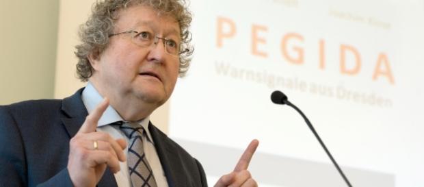 SR-Mediathek.de: Schlagwort: Werner Patzelt - sr-mediathek.de SR-Mediathek.de: Schlagwort: Werner Patzelt - sr-mediathek.de