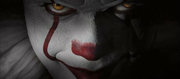 trailer de Eso con breve aparición de Pennywise trailer de Eso con breve aparición de Pennywise