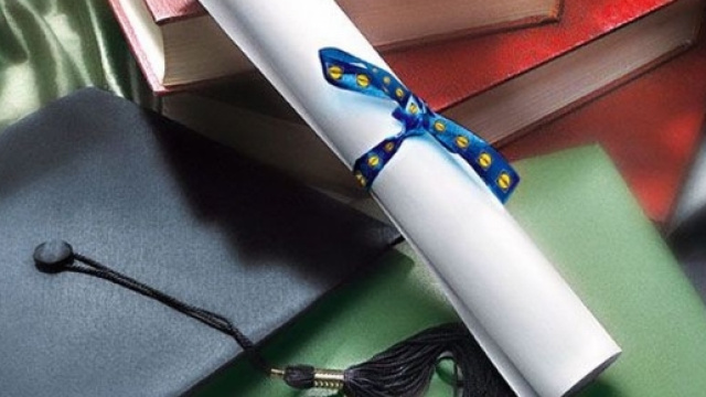 Concorso pubblico GSSI - MIUR e borse di studio per Dottorato di ricerca.