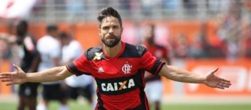 Diego Ribas con la maglia del Flamengo, l'ex juventino torna a giocare una gara di qualificazione ai Mondiali dopo quasi 9 anni