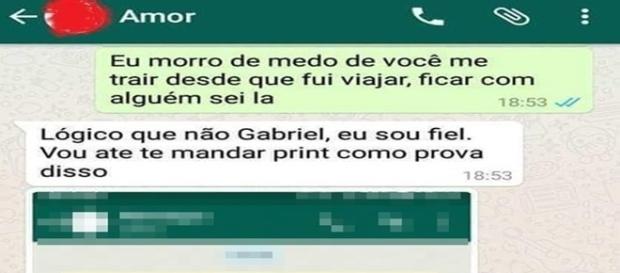 Garota infiel entregou traição ao enviar print para seu namorado. Garota infiel entregou traição ao enviar print para seu namorado.
