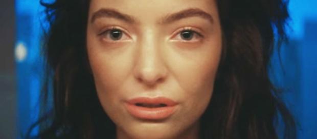 Lorde Releases "Green Light" - Watch Lorde's First New Music Video ... - elle.com Lorde Releases "Green Light" - Watch Lorde's First New Music Video ... - elle.com