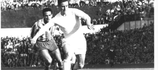 Raymond Kopa: Un palmarès à faire rougir les joueurs français- foot123.fr Raymond Kopa: Un palmarès à faire rougir les joueurs français- foot123.fr