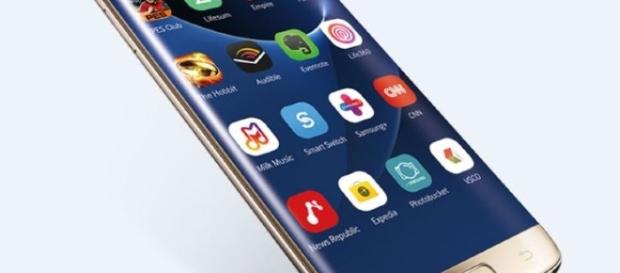 Samsung Galaxy S7 Edge : Tech Times - techtimes.com Samsung Galaxy S7 Edge : Tech Times - techtimes.com