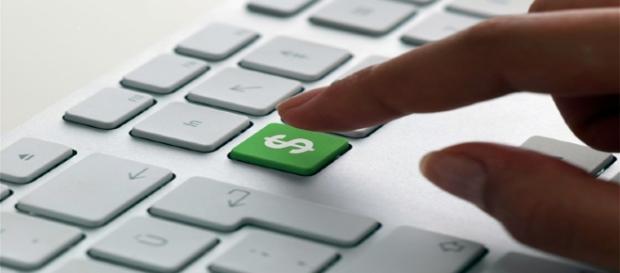 Segundo previsão, e-commerce irá faturar 49,7 bilhões em 2017 Segundo previsão, e-commerce irá faturar 49,7 bilhões em 2017