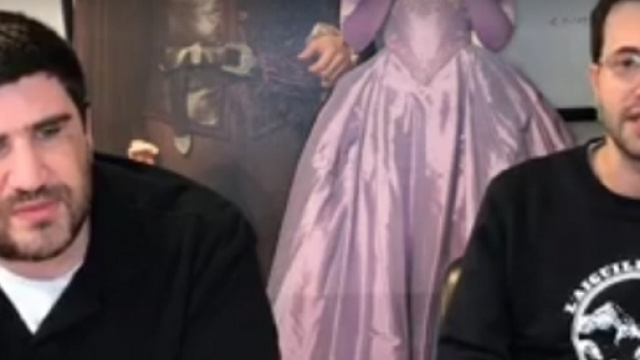 Adam Horowitz ed Edward Kitsis rispondono alle domande dei fans di Once upon a time