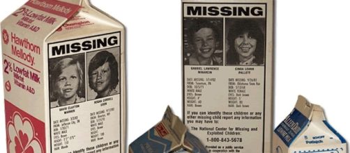 Foto di persone scomparse sui cartoni del latte