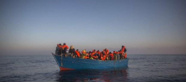 CSU-Minister rechnet mit deutlich mehr Flüchtlingen aus Afrika ... - merkur.de CSU-Minister rechnet mit deutlich mehr Flüchtlingen aus Afrika ... - merkur.de
