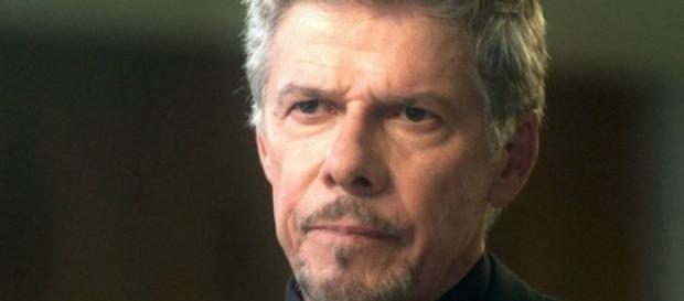 Globo afasta José Mayer de novela após acusações de assédio Globo afasta José Mayer de novela após acusações de assédio