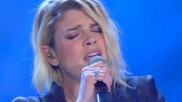 Basta polemiche fra Emma Marrone e Red Ronnie!