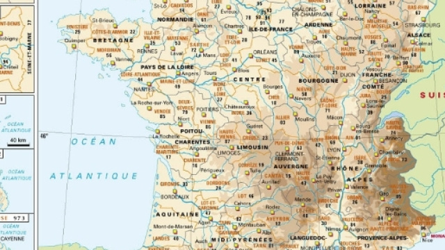 En avant pour la recomposition politique en France: nouveau slogan pour la Présidentielle 2017