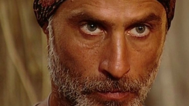 Isola dei Famosi: Raz Degan ricorda il suo cane | Velvet Pets Italia - velvetpets.it