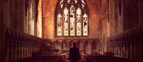 How to Make Your Church a Safe Place for Sinners - Stephen Altrogge - biblestudytools.com