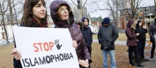 Media encourages Islamophobia, according to study - Mvslim - mvslim.com