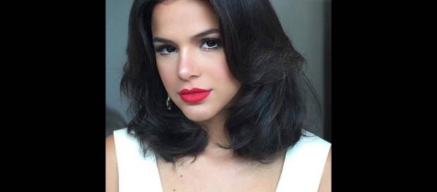 Bruna Marquezine revela que perdeu a virgindade ainda criança Bruna Marquezine revela que perdeu a virgindade ainda criança