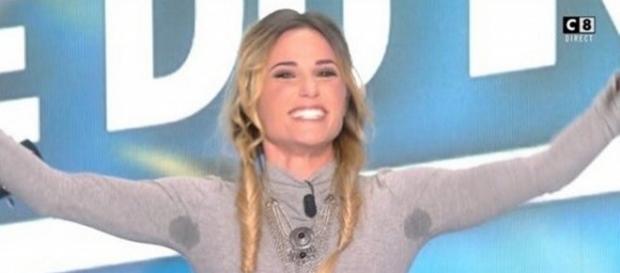 Capucine Anav bientôt virée de Touche Pas à Mon Poste ? Capucine Anav bientôt virée de Touche Pas à Mon Poste ?