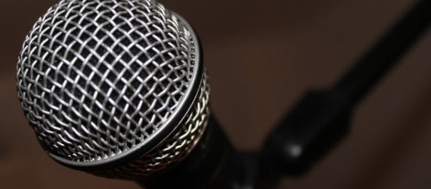 Micro - 'Rap Game' via Pixabay CC BY Micro - 'Rap Game' via Pixabay CC BY