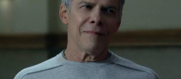 José Mayer está na novela "A Lei do Amor" José Mayer está na novela "A Lei do Amor"