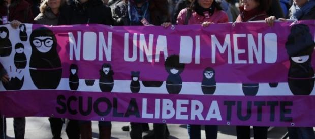 Sciopero 8 marzo, cortei in tutta Italia. Mattarella: "Via ... - ilfattoquotidiano.it Sciopero 8 marzo, cortei in tutta Italia. Mattarella: "Via ... - ilfattoquotidiano.it