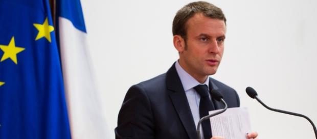Wer steht wirklich hinter Macron? (Source URG Suisse: l’École polytechnique / flickr / CC BY-SA 2.0) Wer steht wirklich hinter Macron? (Source URG Suisse: l’École polytechnique / flickr / CC BY-SA 2.0)