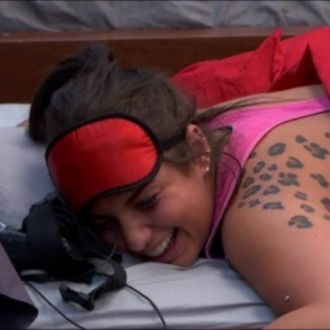 Elettra sacó su lado más humorístico tras las tensiones del día anterior