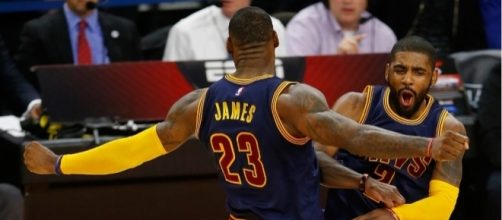 LeBron James and Kyrie Irving combined for over 80 points in a win over Atlanta on Friday night. [Image via Blasting News image library/inquisitr.com]