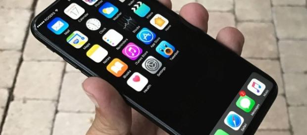 WSJ: iPhone 8 with curved OLED display may launch next year – BGR - bgr.com WSJ: iPhone 8 with curved OLED display may launch next year – BGR - bgr.com