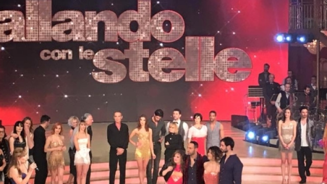 Ballando con le Stelle 2017: nascono amori e flirt