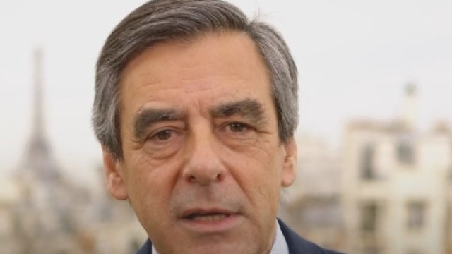 Fillon solitaire attend avec gourmandise et impatience la mobilisation des peuples de Droite au Trocadéro