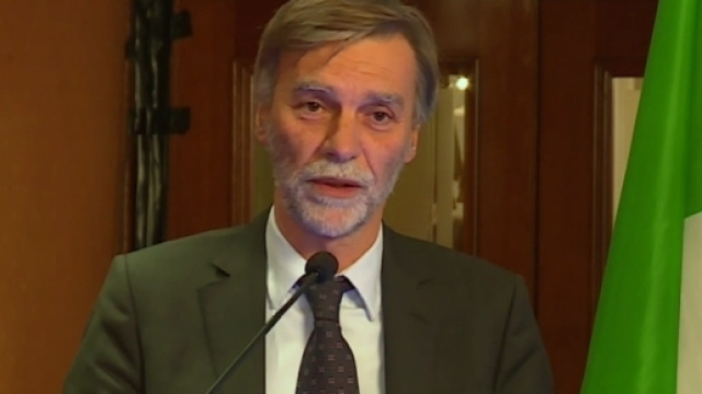 Il ministro delle Infrastrutture, Graziano Delrio