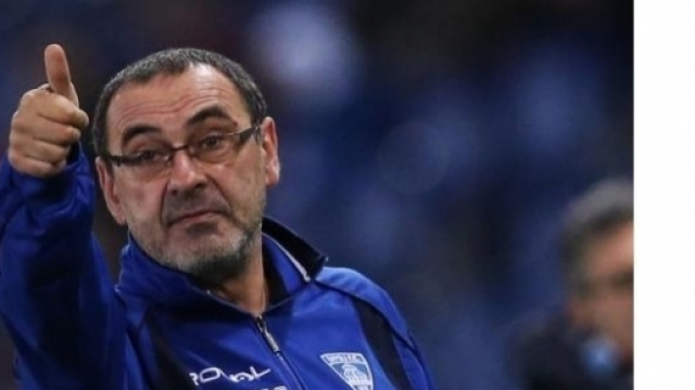 Sarri oggi ha indovinato formazione iniziale e sostituzioni ma &egrave; stato espulso da Banti