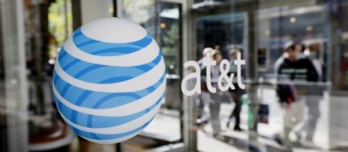 AT&T to bring back 3000 jobs to U.S. - imgix.net
