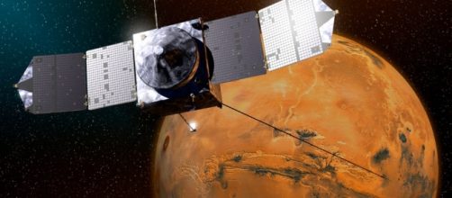 NASA Spacecraft Avoids Collision with Martian Moon Phobos - space.com