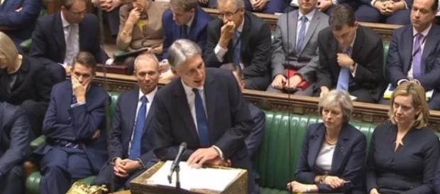 http://i1.wp.com/www.director.co.uk/wp-content/uploads/2016/11/autumn-statement-philip-hammond-2016.jpg?fit=1000%2C500 http://i1.wp.com/www.director.co.uk/wp-content/uploads/2016/11/autumn-statement-philip-hammond-2016.jpg?fit=1000%2C500
