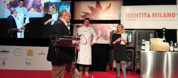 Poalo Marche con lo chef Santini inaugurano Identità Golose Poalo Marche con lo chef Santini inaugurano Identità Golose