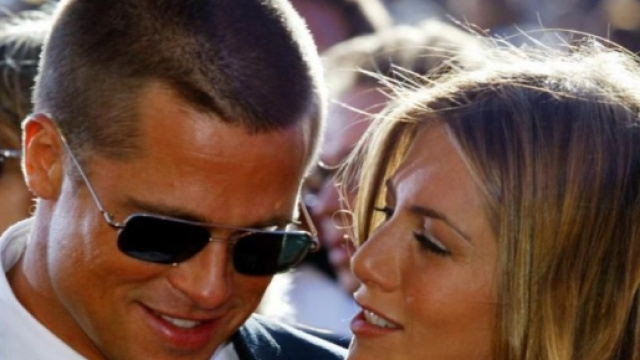 Brad Pitt et Jennifer Aniston se textent | Véronique Lauzon ... - lapresse.ca
