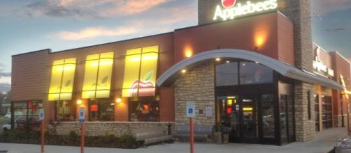 Is the Applebees franchise in trouble?
