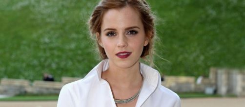Emma Watson Goes OFF On H8ers Who Say She Can't Show Her Breasts ... - com.au