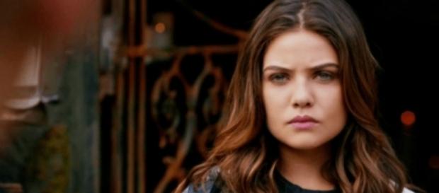 Davina Claire estará de volta na próxima temporada? Davina Claire estará de volta na próxima temporada?