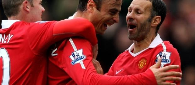 Manchester United - Ryan Giggs - atomicsoda.com Manchester United - Ryan Giggs - atomicsoda.com