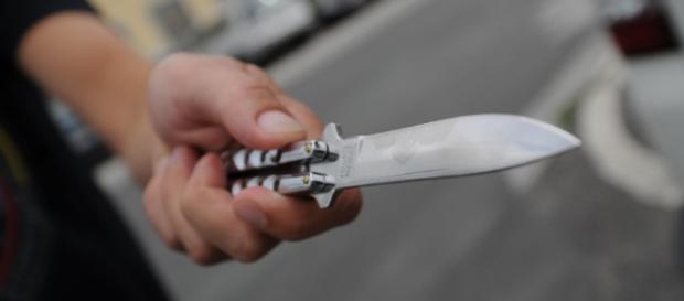 Messerattacke gegen den eigenen Vater - Täter kommt in Klinik ... - lokalo.de Messerattacke gegen den eigenen Vater - Täter kommt in Klinik ... - lokalo.de